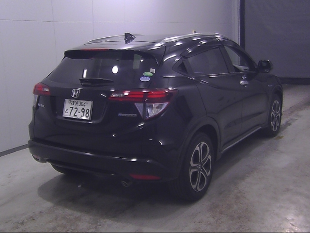 HONDA VEZEL 2016