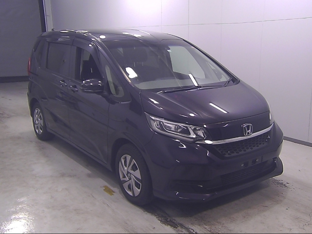 HONDA FREED 2023