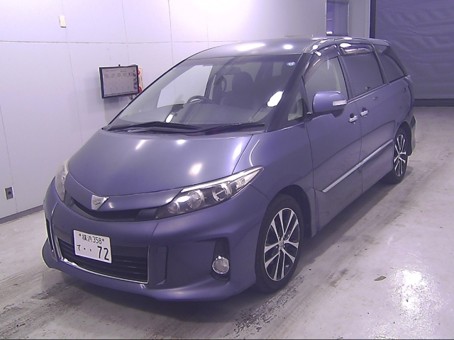 TOYOTA ESTIMA 2015