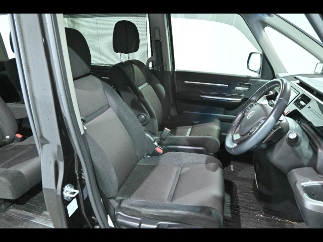 HONDA STEP WAGON 2021