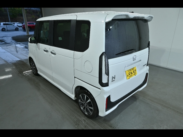 HONDA N BOX 2024