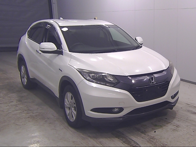 HONDA VEZEL 2015