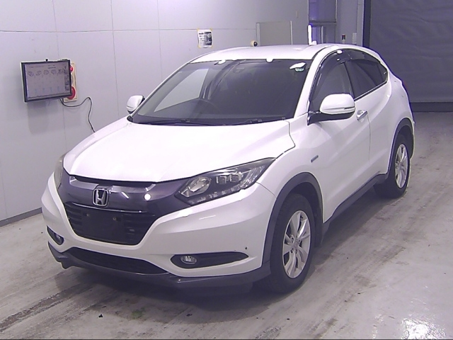 HONDA VEZEL 2015