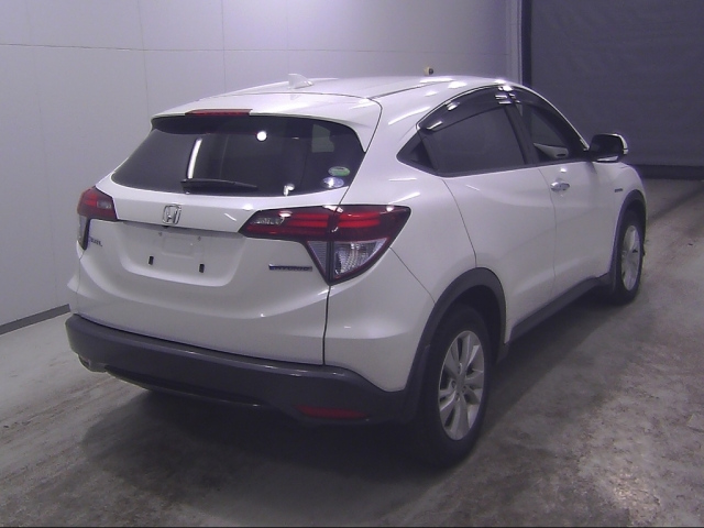 HONDA VEZEL 2015