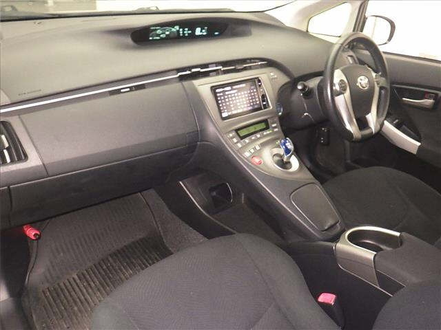 TOYOTA PRIUS 2012