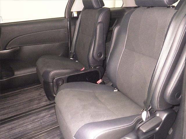 TOYOTA ESTIMA HYBRID 2015