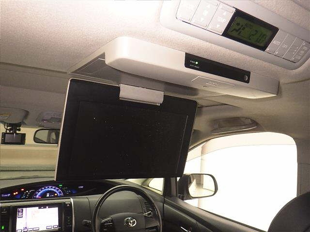 TOYOTA ESTIMA HYBRID 2015