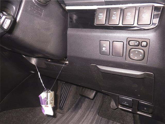 TOYOTA ESTIMA HYBRID 2015