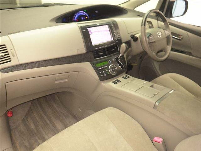 TOYOTA ESTIMA HYBRID 2011