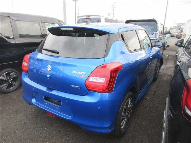 SUZUKI SWIFT 2023
