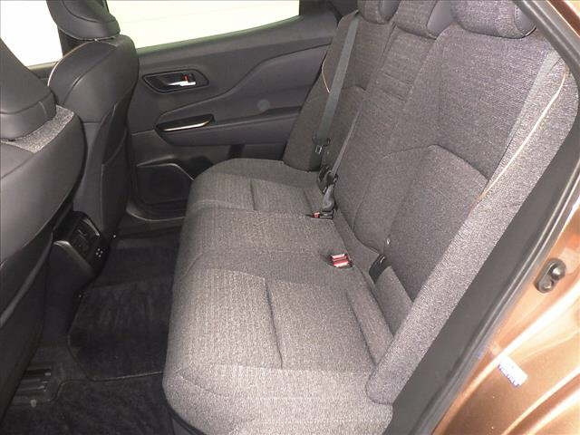 TOYOTA CROWN CROSSOVER 2023