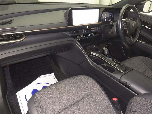 TOYOTA CROWN CROSSOVER 2023