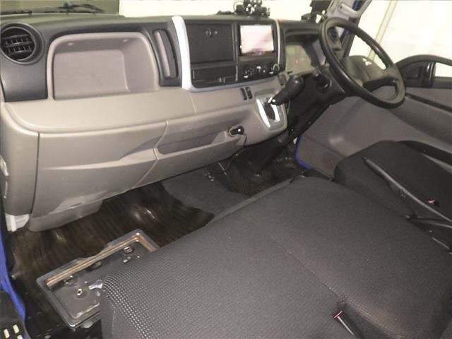 MITSUBISHI CANTER 2016