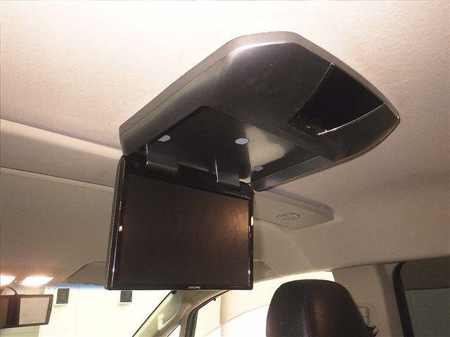 MITSUBISHI DELICA D5 2009