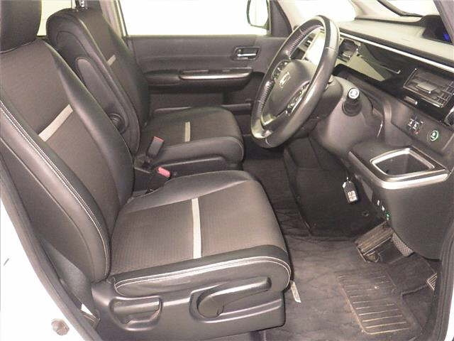 HONDA STEP WAGON 2018