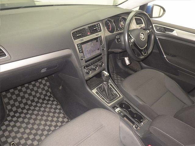 VOLKSWAGEN GOLF VARIANT 2017