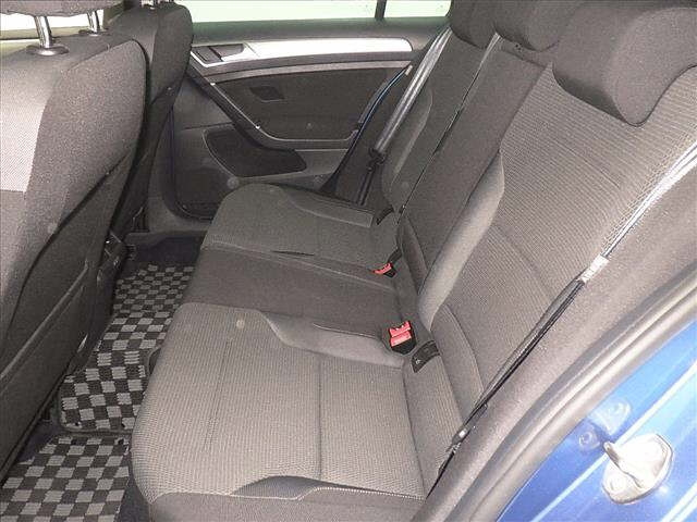 VOLKSWAGEN GOLF VARIANT 2017