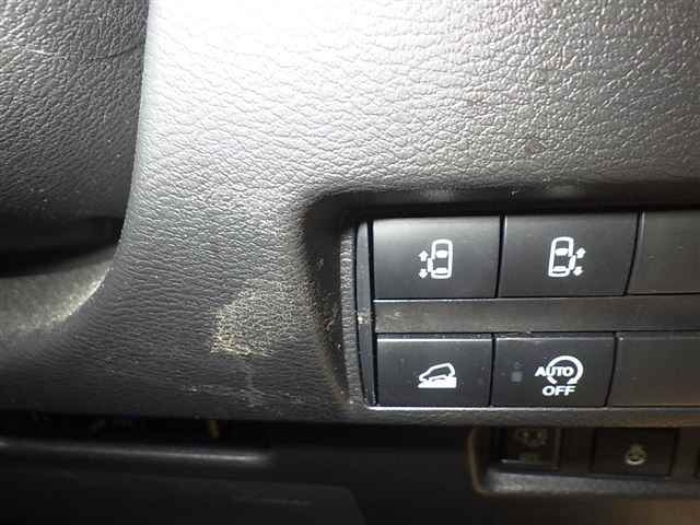 MITSUBISHI DELICA MINI 2025