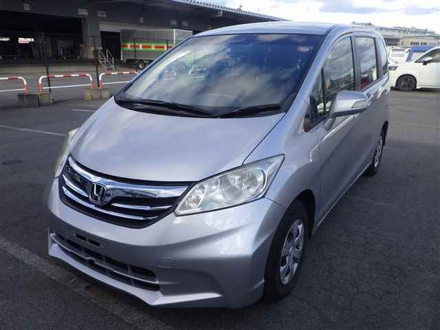 HONDA FREED 2014