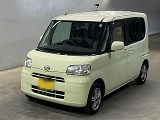 DAIHATSU TANTO 2008