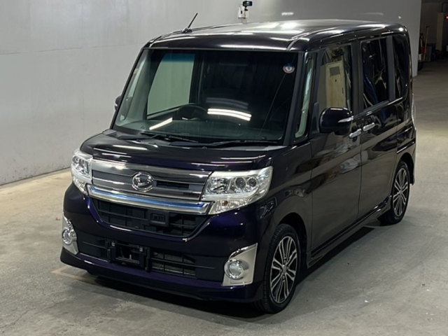 DAIHATSU TANTO 2014