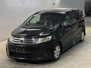 HONDA FREED 2010