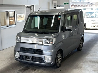 DAIHATSU WAKE 2016