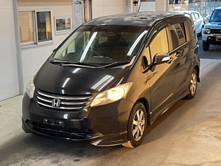 HONDA FREED 2010