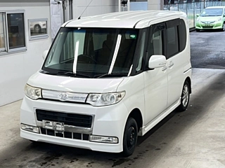 DAIHATSU TANTO 2010