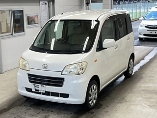DAIHATSU TANTO EXE 2011