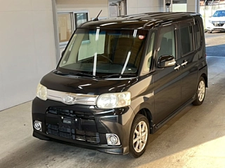 DAIHATSU TANTO 2012