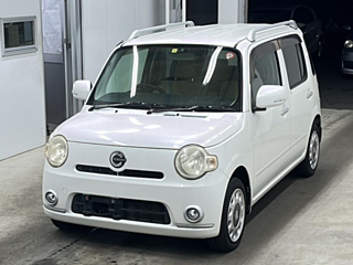 DAIHATSU MIRA 2010