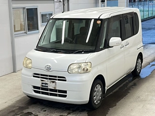DAIHATSU TANTO 2010