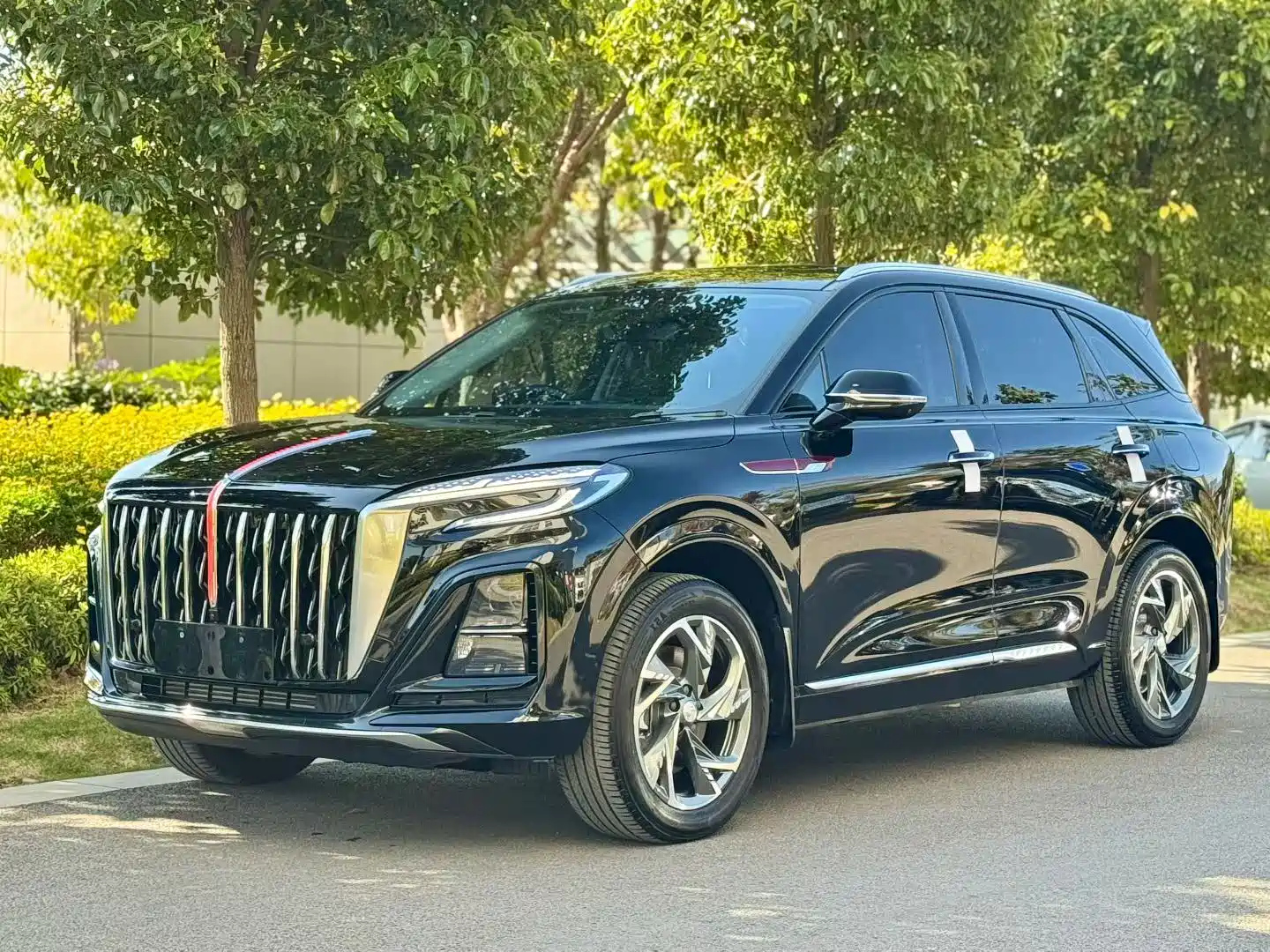HONGQI HS3 PHEV 2025
