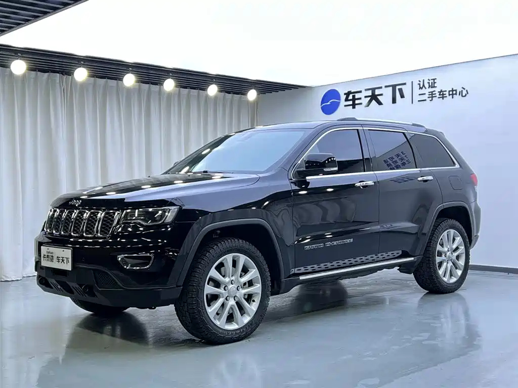JEEP GRAND CHEROKEE 2018
