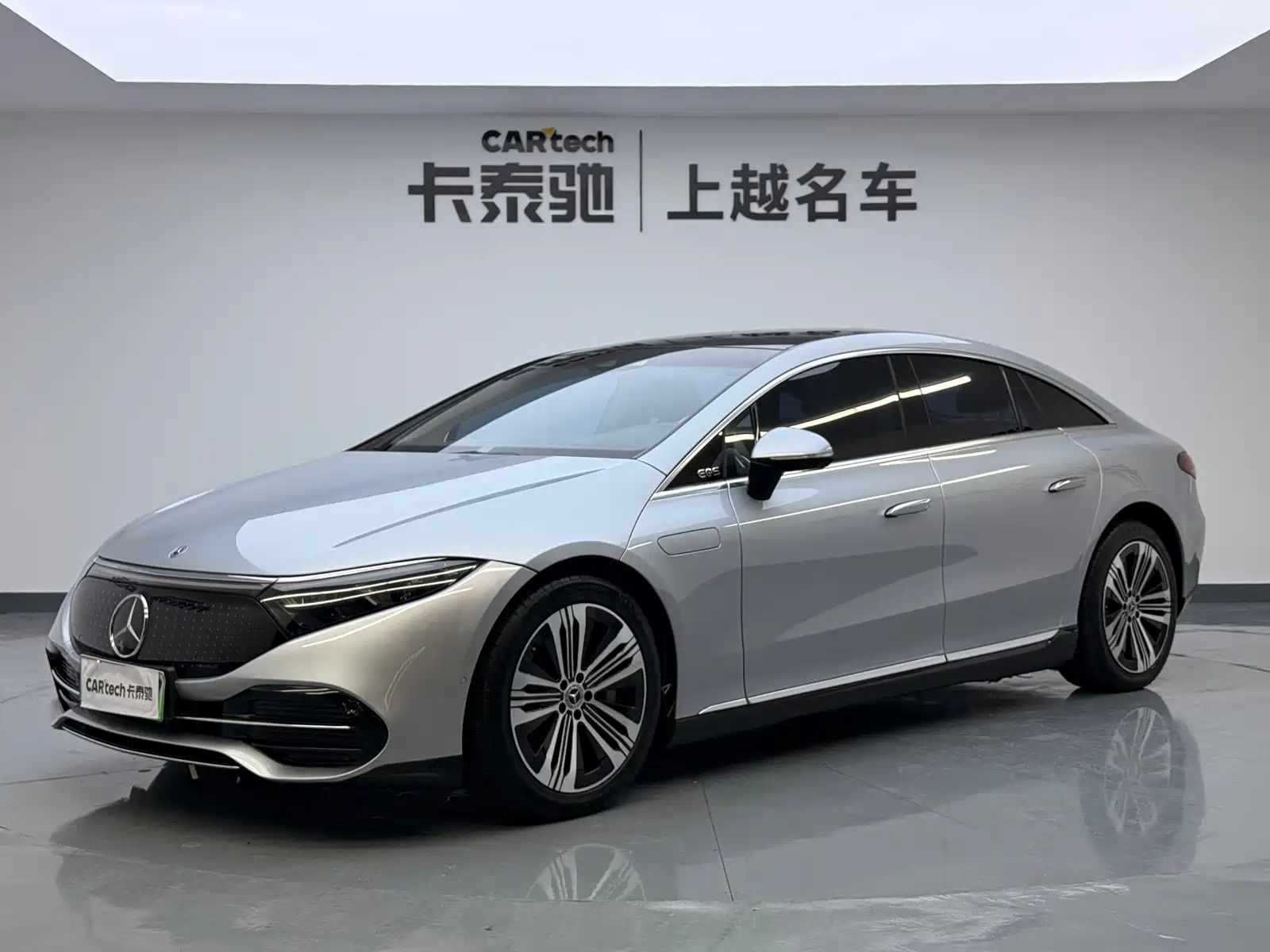 MERCEDES-BENZ EQS 2024