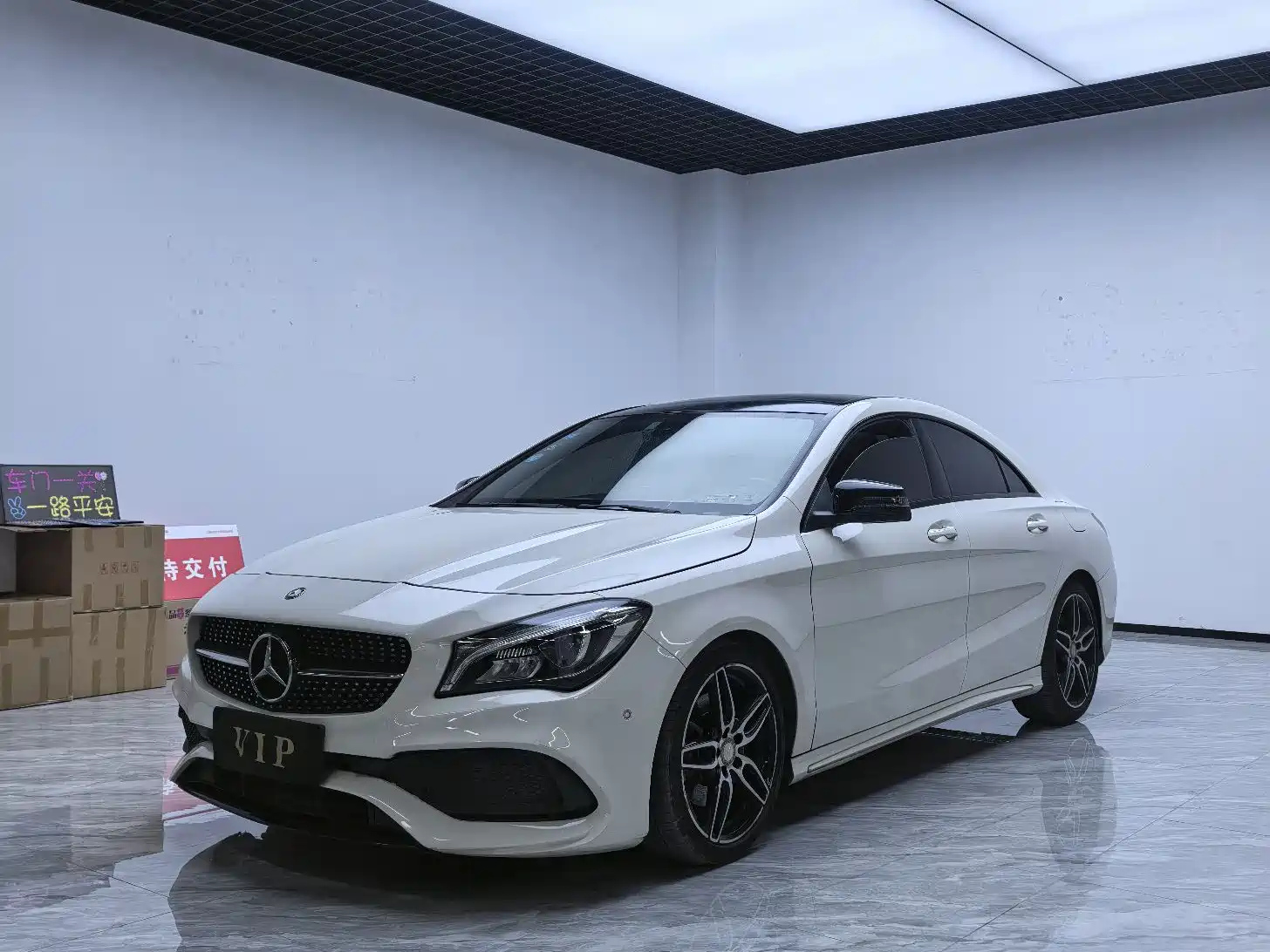 MERCEDES-BENZ CLA 2017