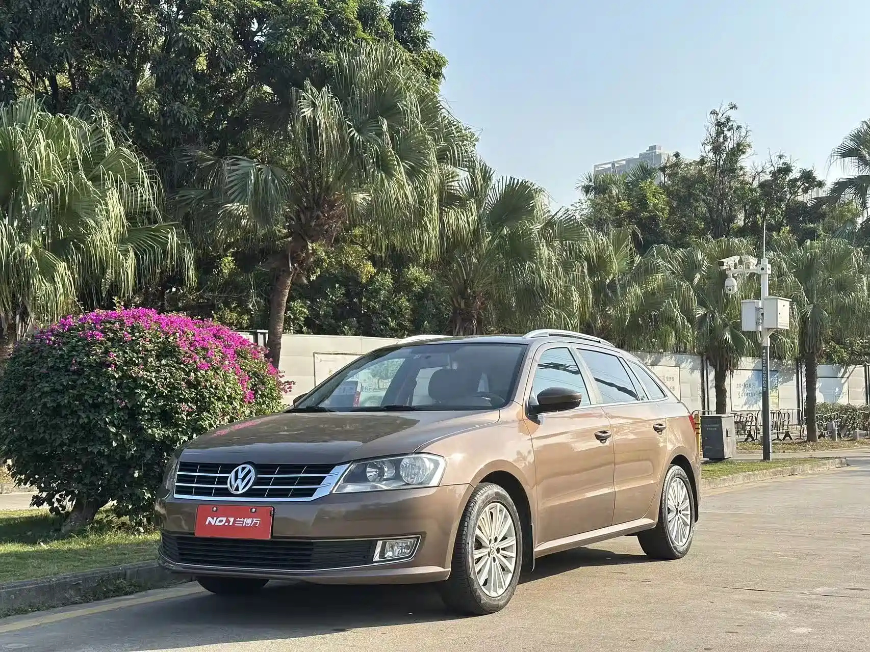 VOLKSWAGEN LAVIDA SPORTSWAGEN 2013