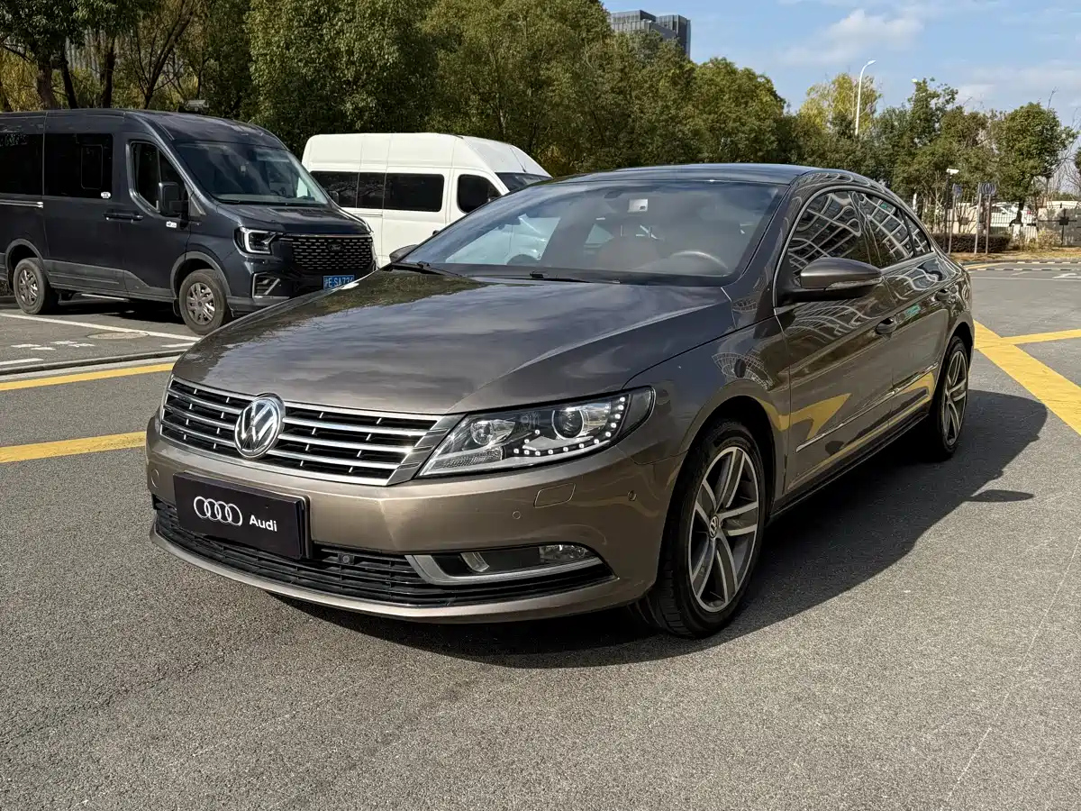 VOLKSWAGEN FAW - VOLKSWAGEN CC 2015