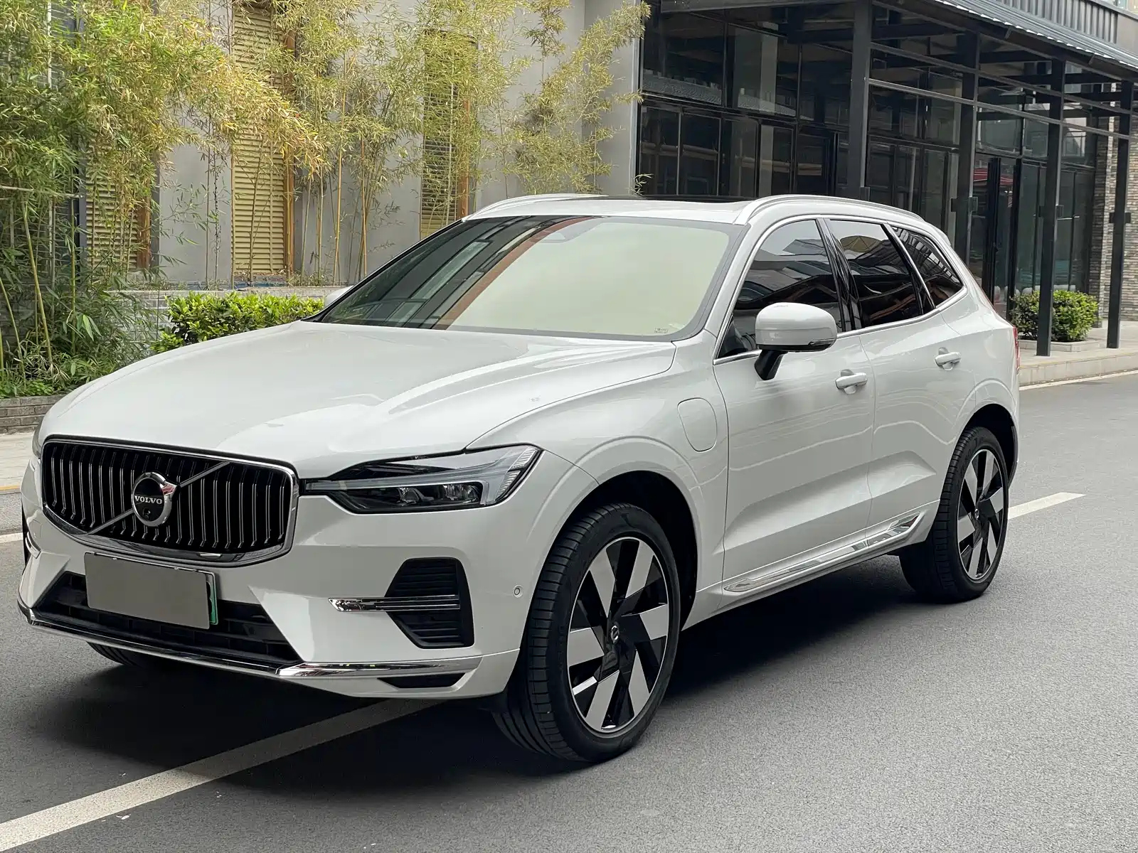 VOLVO XC60 NEW ENERGY 2024