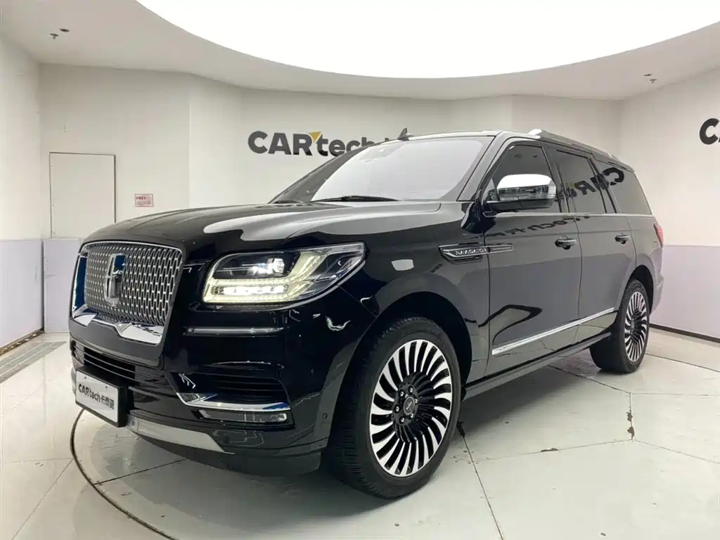 LINCOLN NAVIGATOR 2020