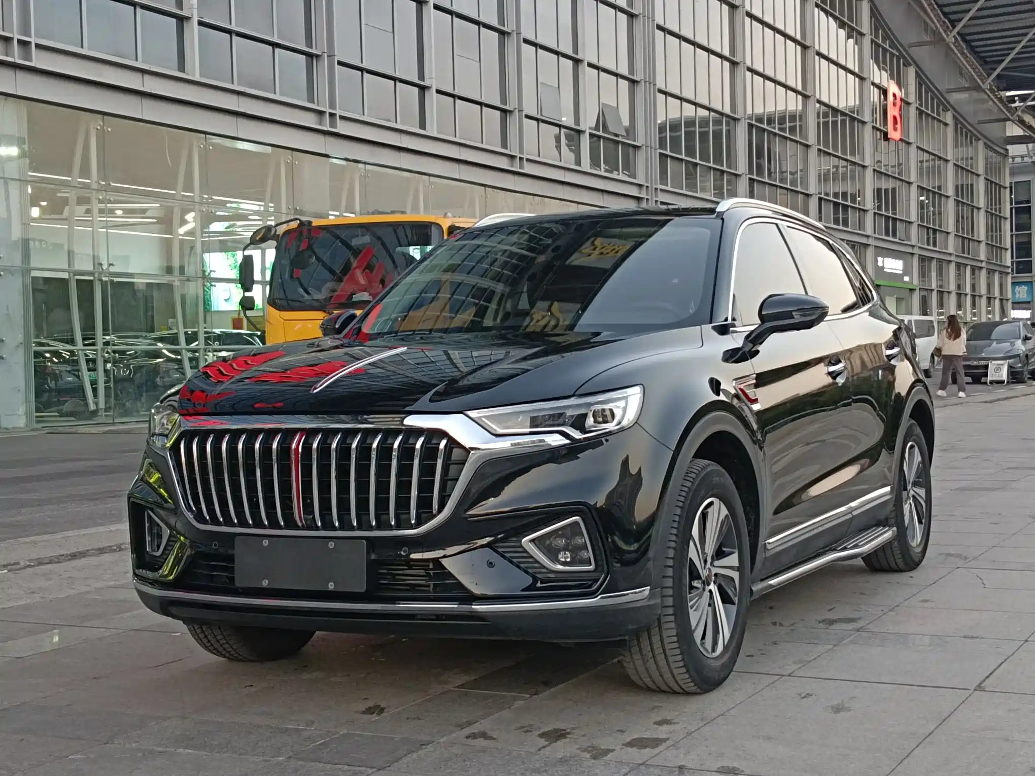 HONGQI HS5 2021