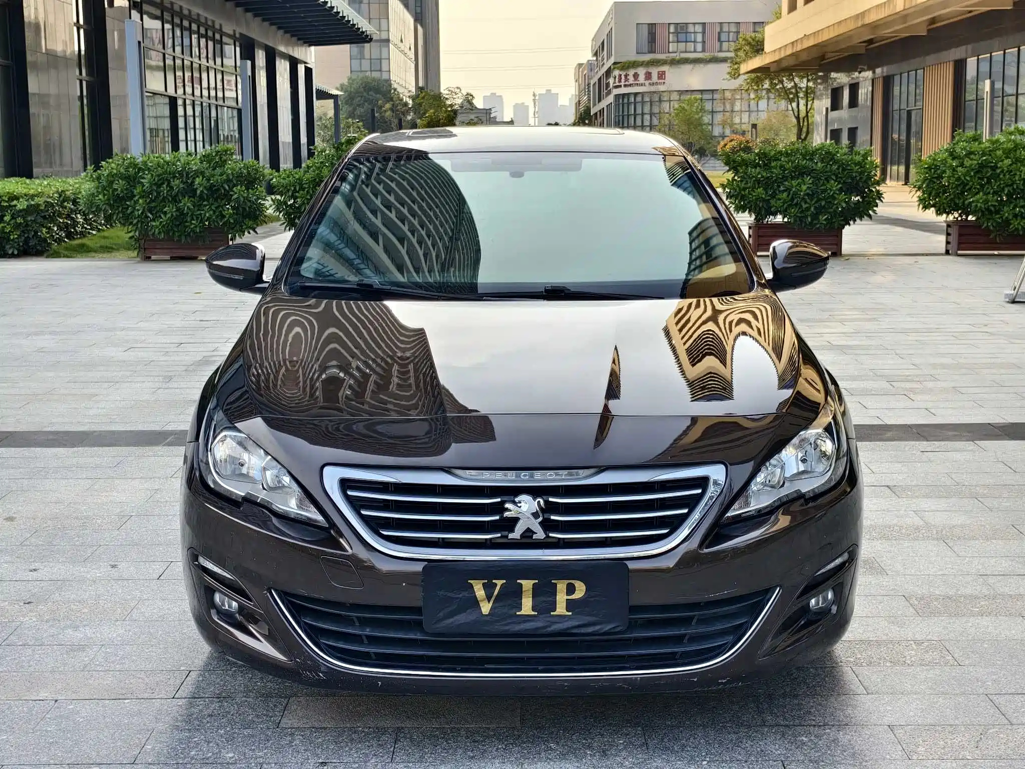 PEUGEOT 408 2016