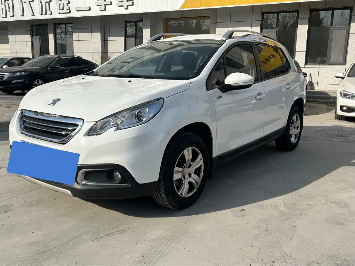 PEUGEOT 2008 2015
