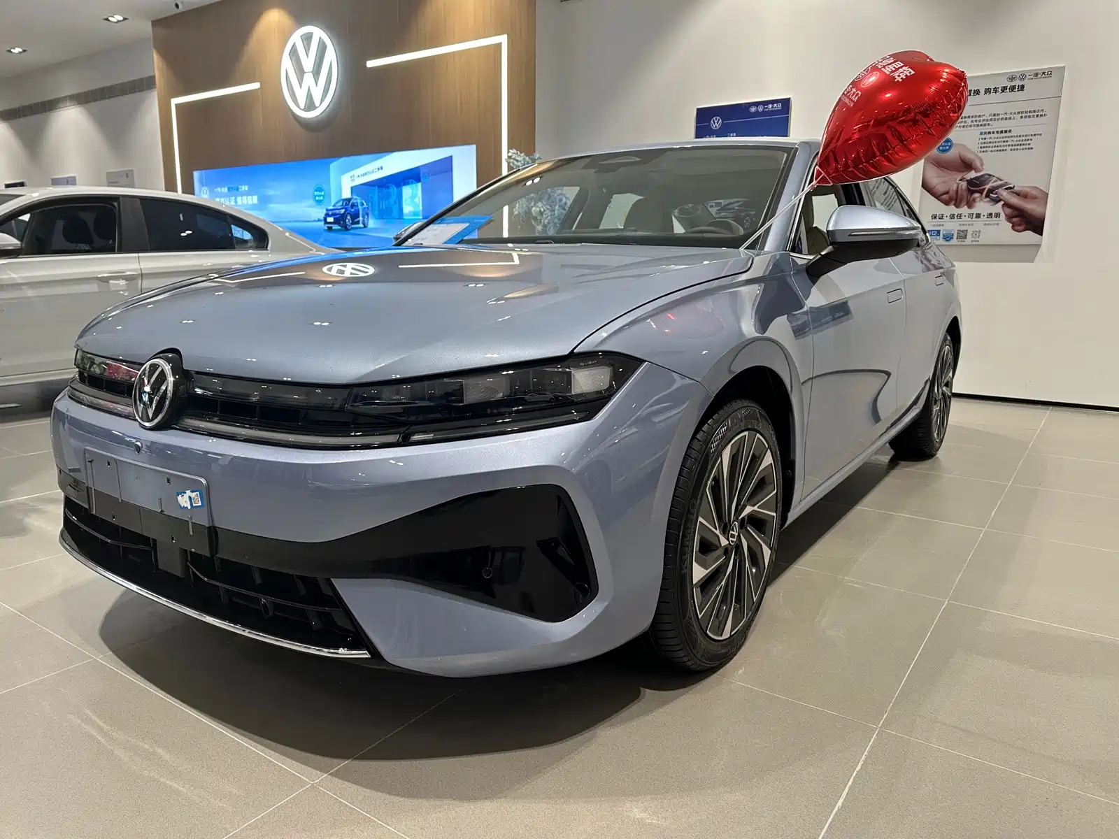 VOLKSWAGEN SAGITAR 0