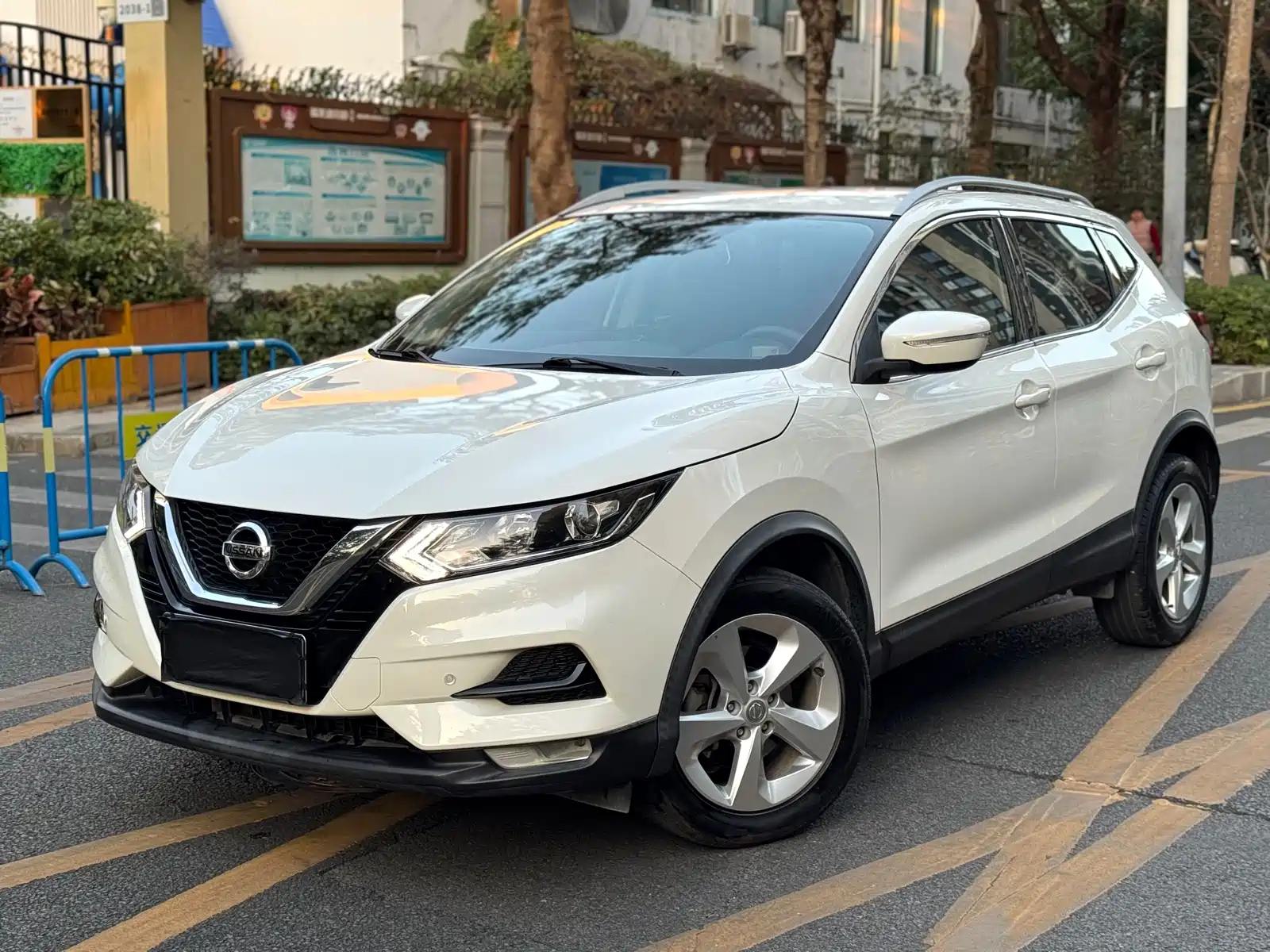 NISSAN QASHQAI 2020