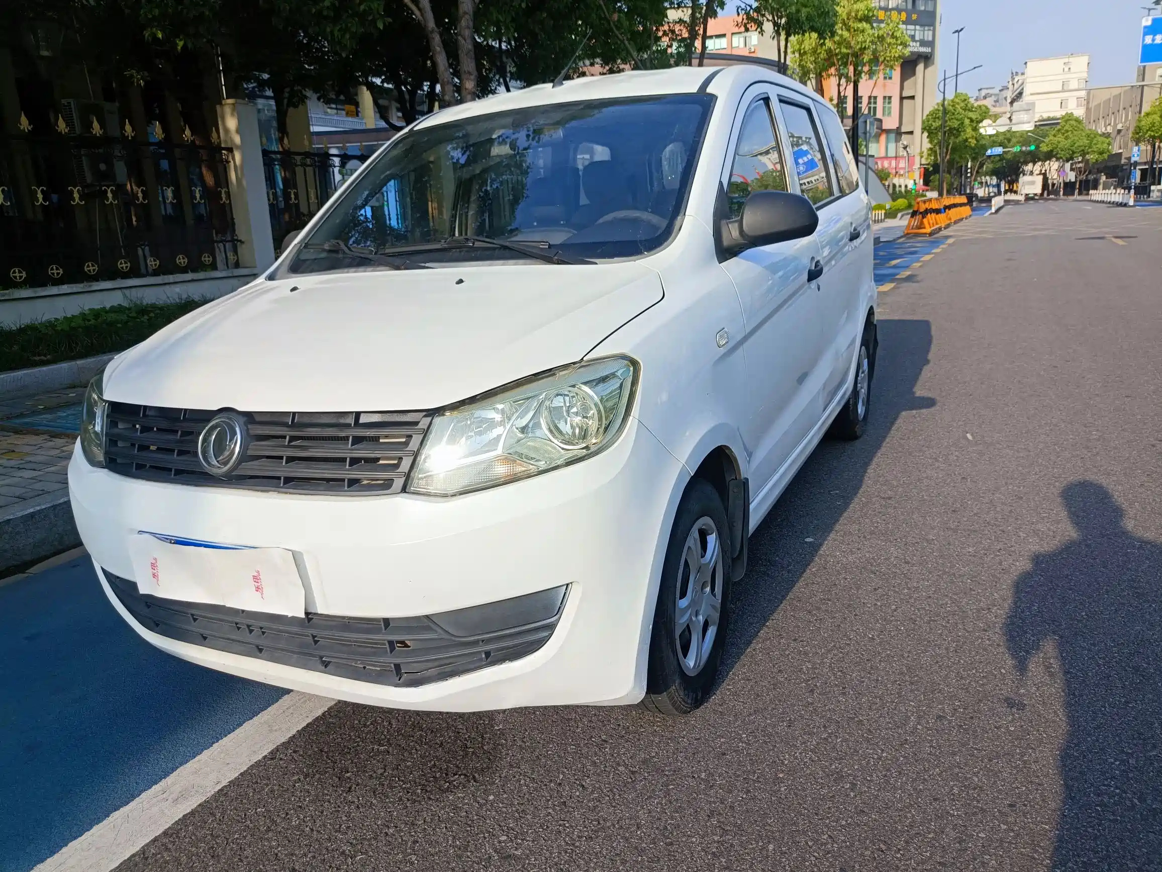 DONGFENG FENGGUANG 330 2017