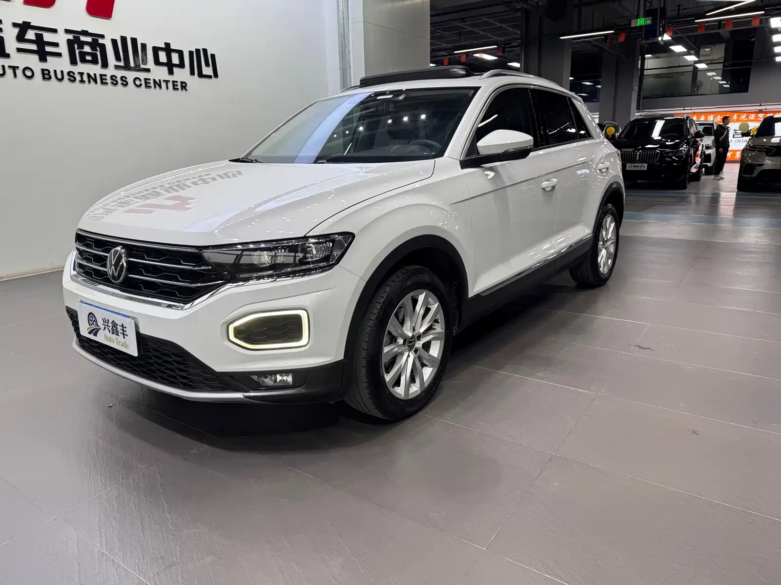 VOLKSWAGEN T-ROC 2021