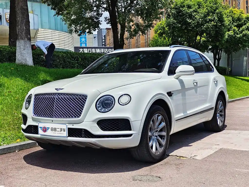 BENTLEY BENTAYGA 2018