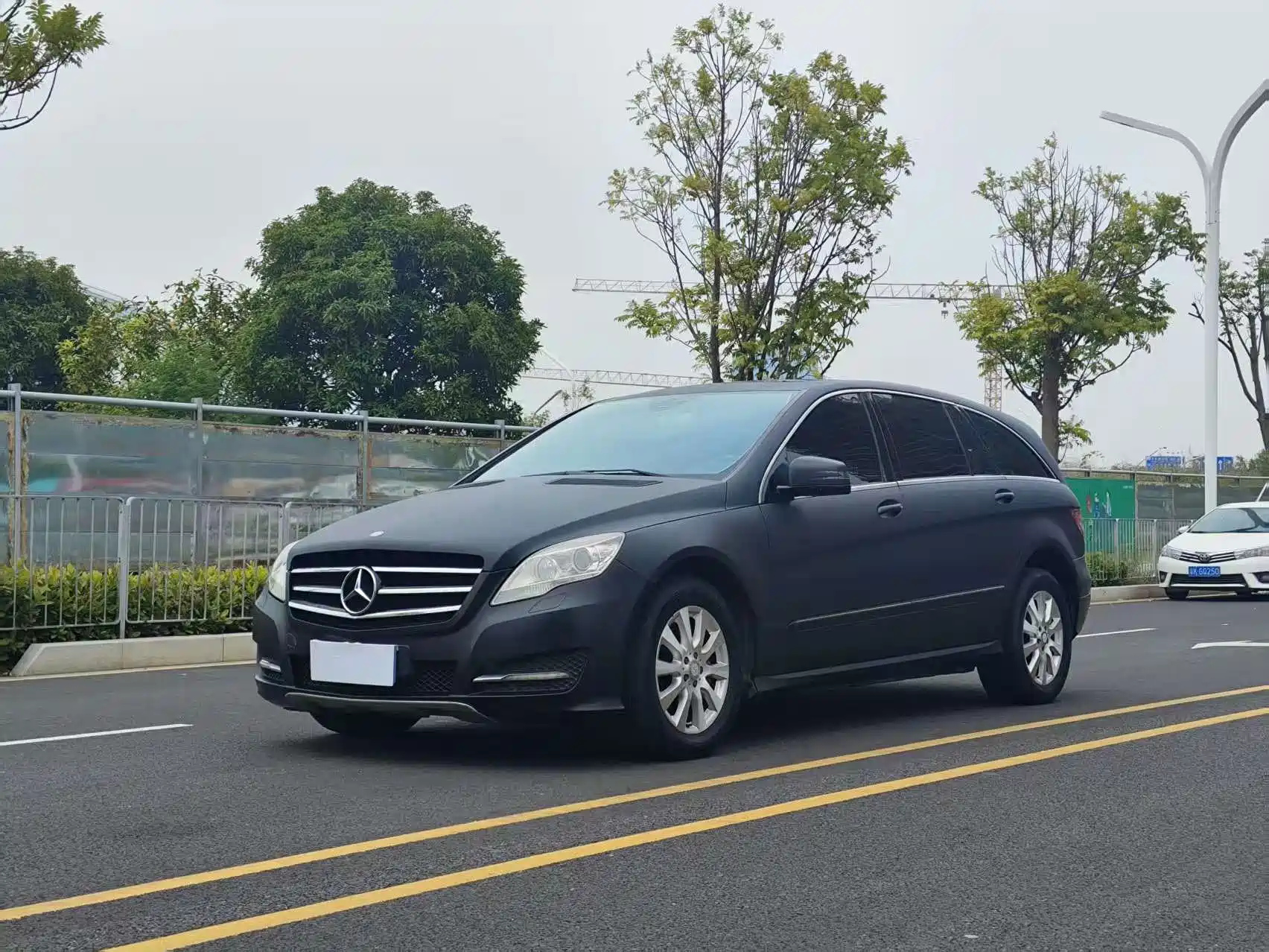 MERCEDES-BENZ R-CLASS 2012